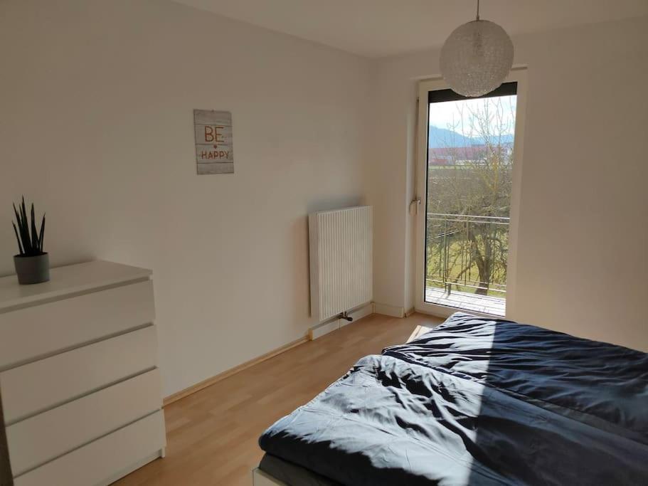 Ferienwohnung Laendlich Und In Seenaehe Schörfling Exterior foto