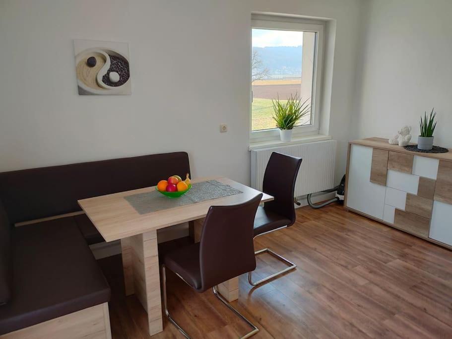 Ferienwohnung Laendlich Und In Seenaehe Schörfling Exterior foto